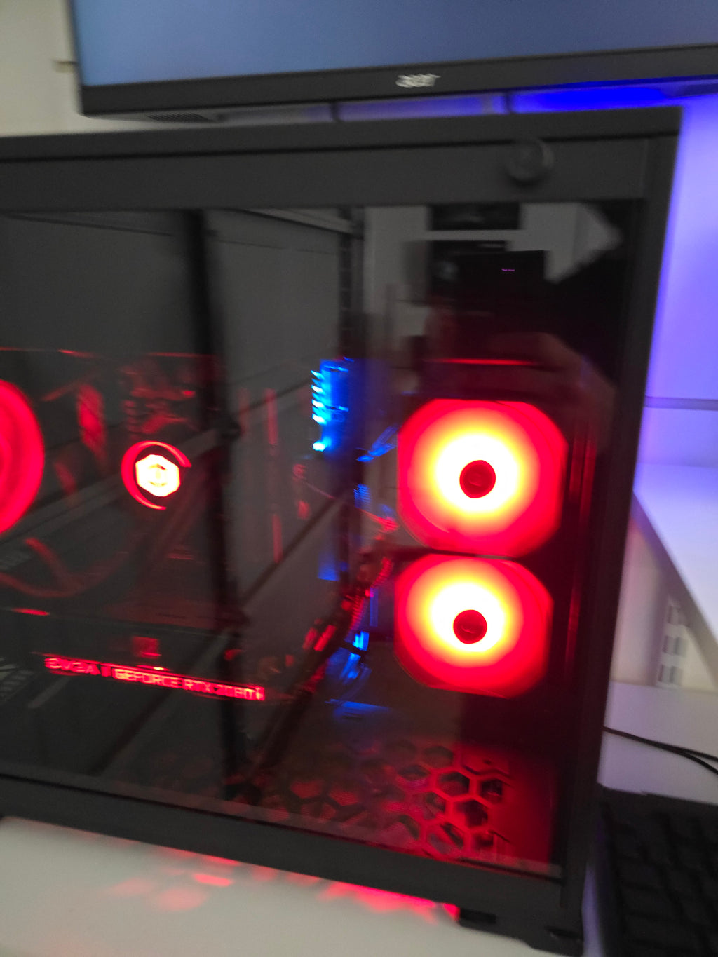 Gaming PC ryzen 7 3700x with RTX 208