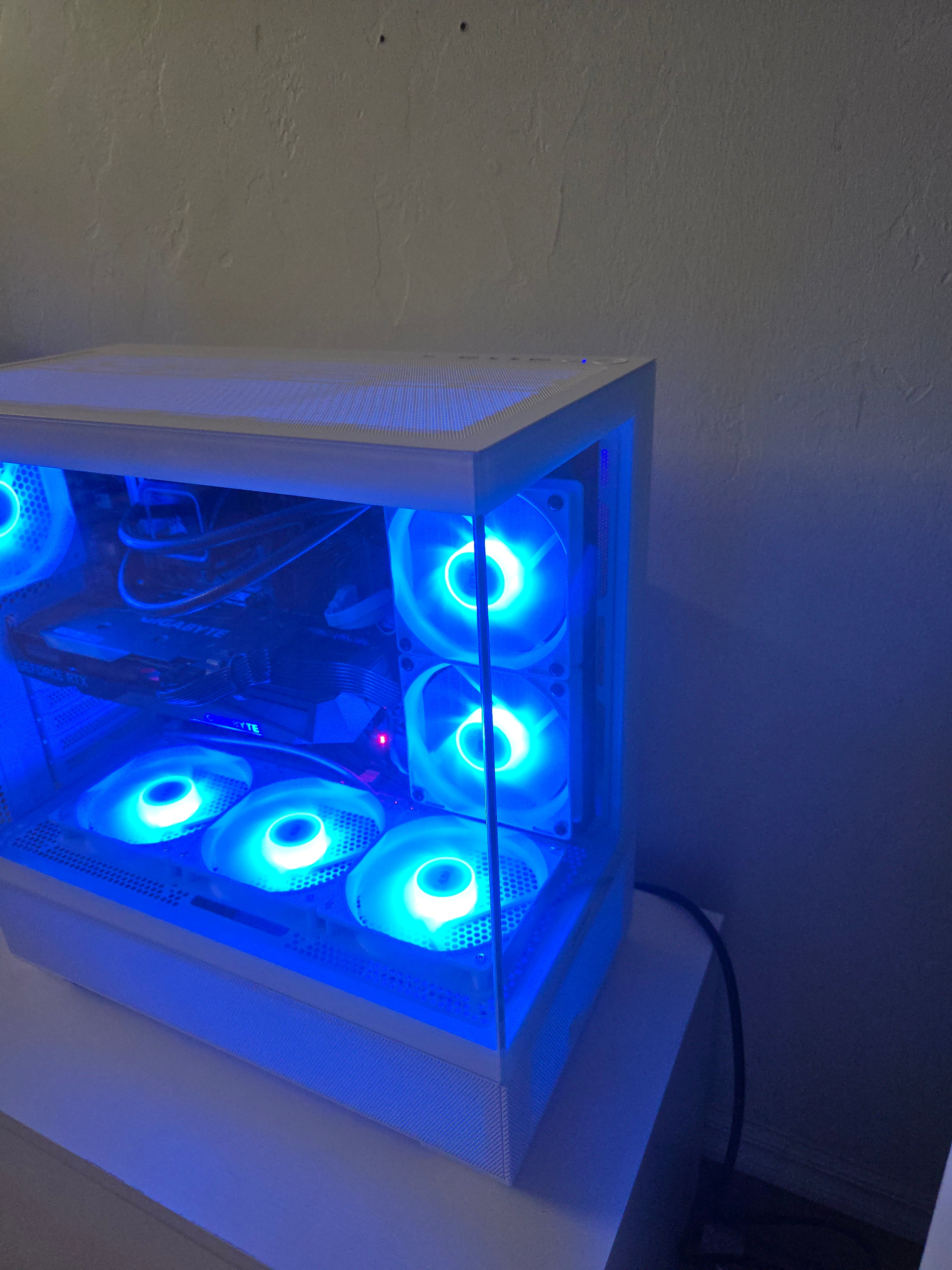 Gaming PC with Ryzen 7 with 3060Ti