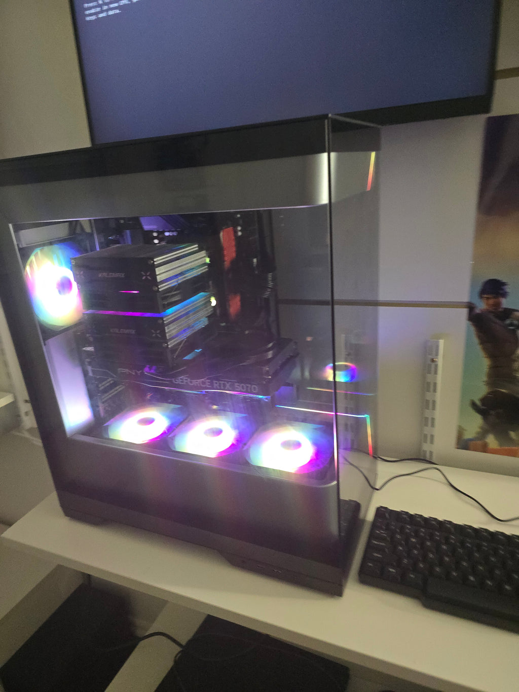 Gaming PC Ryzen 7 with RTX 5070