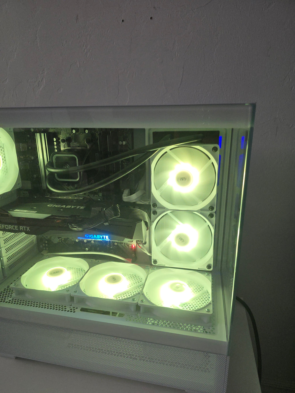 Gaming PC with Ryzen 7 with 3060Ti
